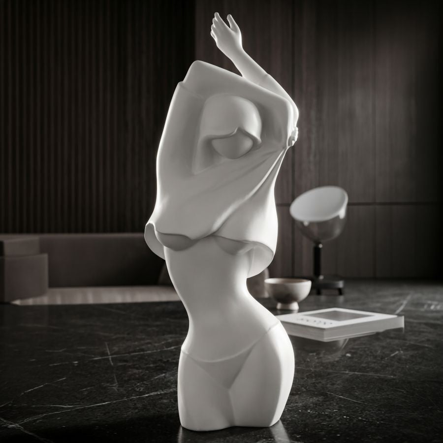 Scultura woman -a- cm 11x8x29,5 min 2