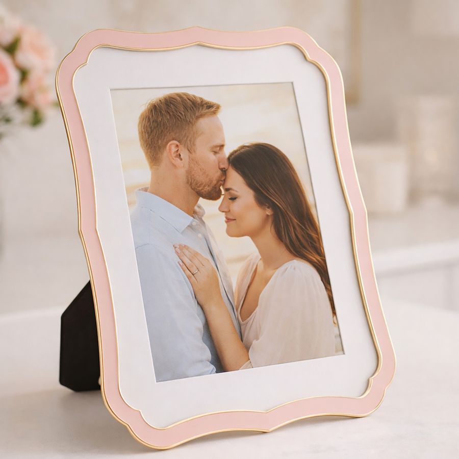 Cornice margot rosa cm 22,1x1,4x27,2 (misura interna cm 20x25) min 2