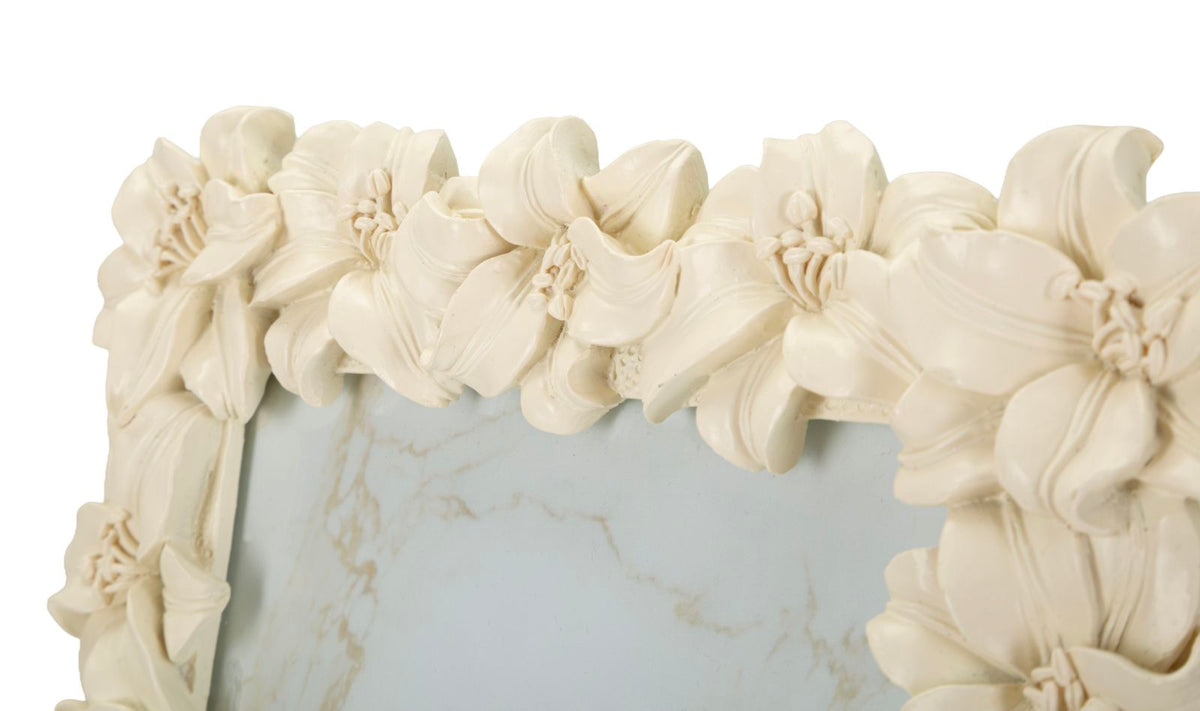 Cornice lily cm 22x2,2x27,3 (misura interna cm 15x20) min 2