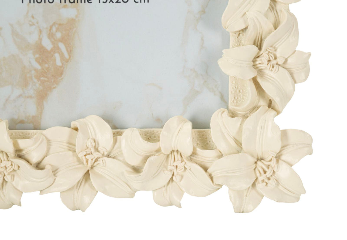 Cornice lily cm 22x2,2x27,3 (misura interna cm 15x20) min 2