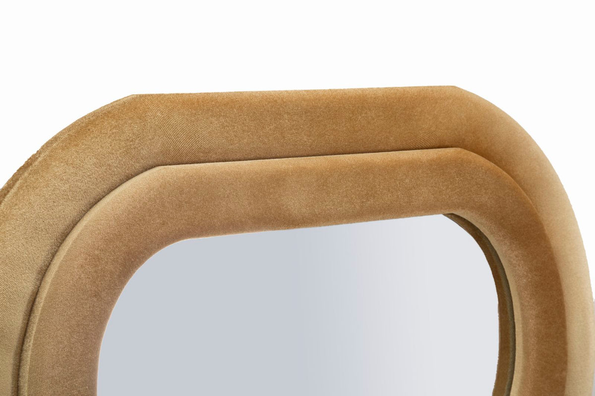 Specchio da muro emily velluto oro cm 60x6x160 (misura specchio cm 42x144)