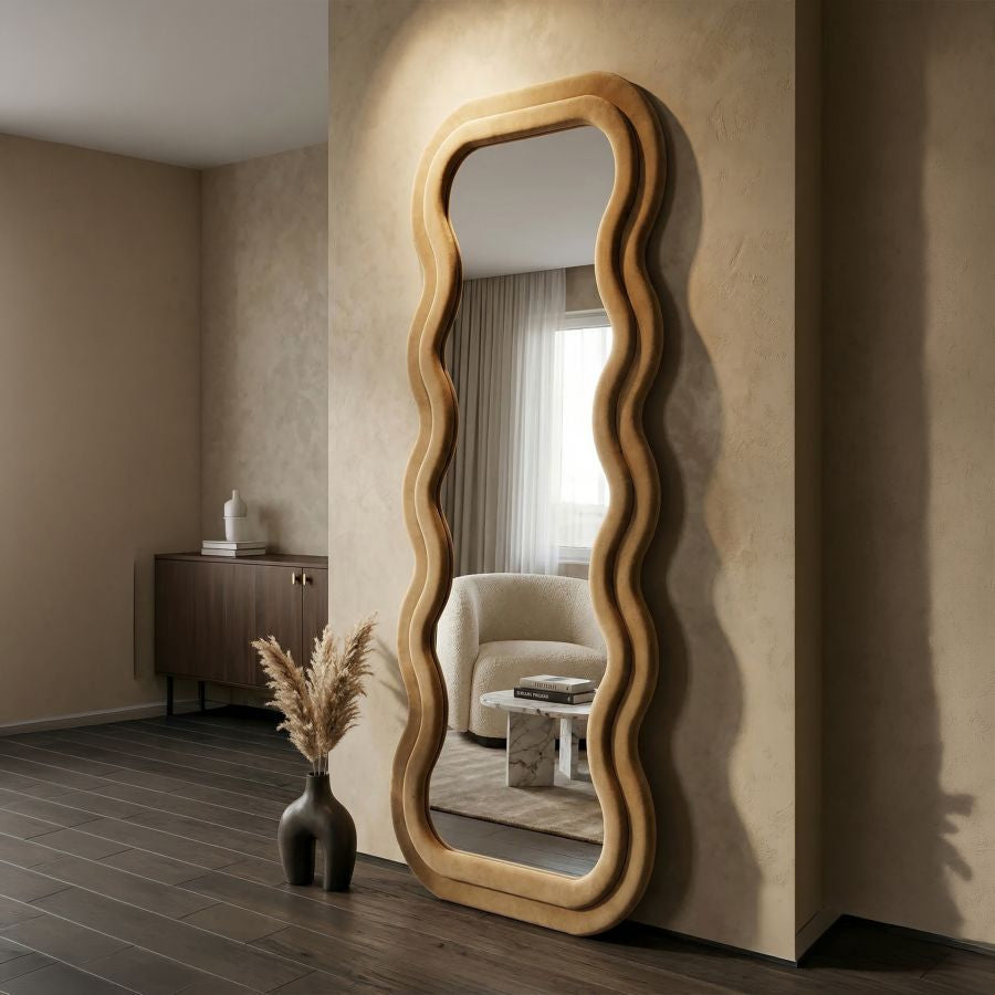 Specchio da muro emily velluto oro cm 60x6x160 (misura specchio cm 42x144)