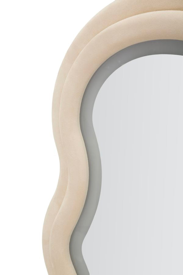 Specchio da muro LED miki velluto crema cm 60x4x160 (misura specchio cm 39x135)