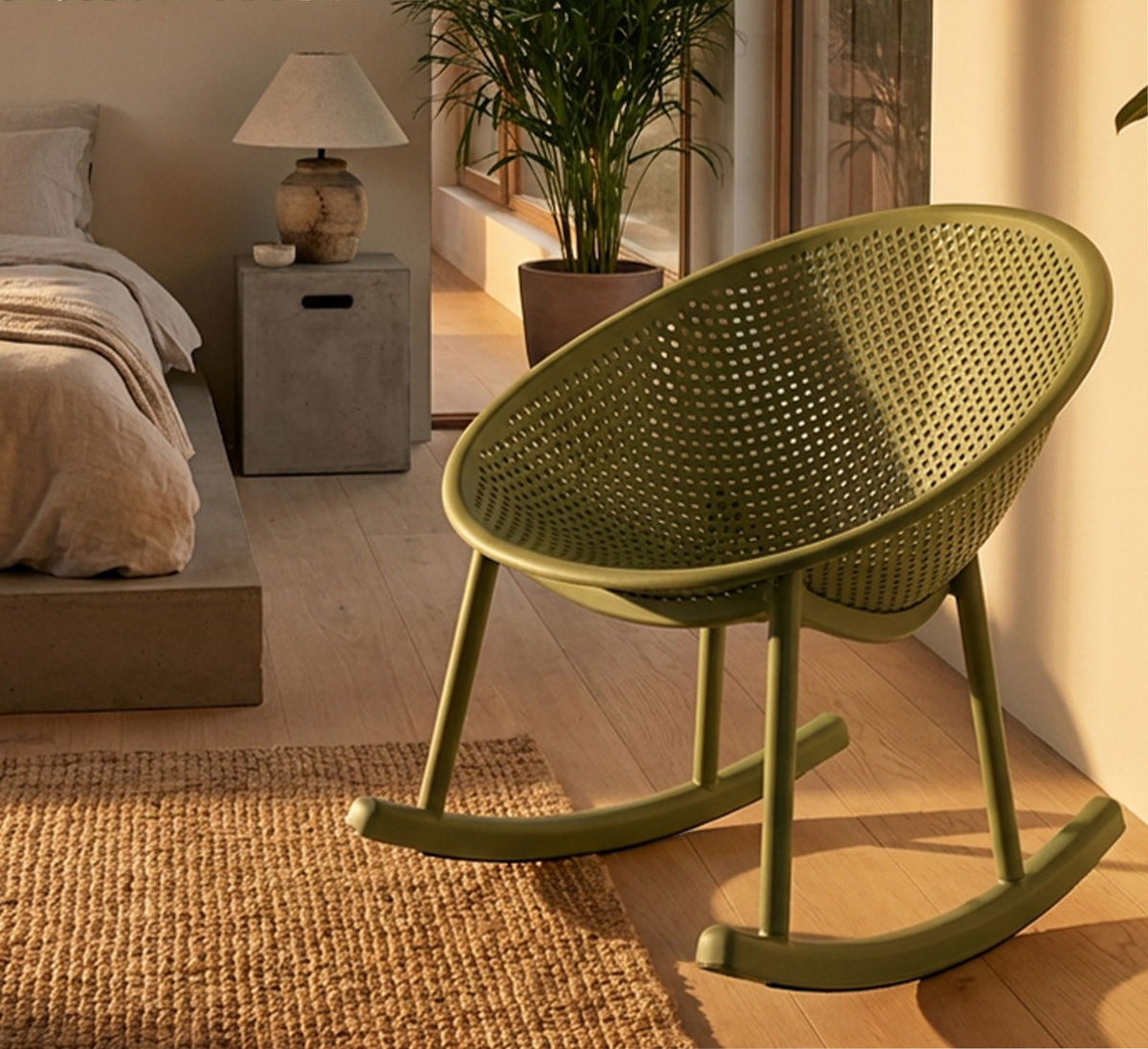Sedia a dondolo ibiza verde cm 66x88x80 (altezza seduta cm 38)